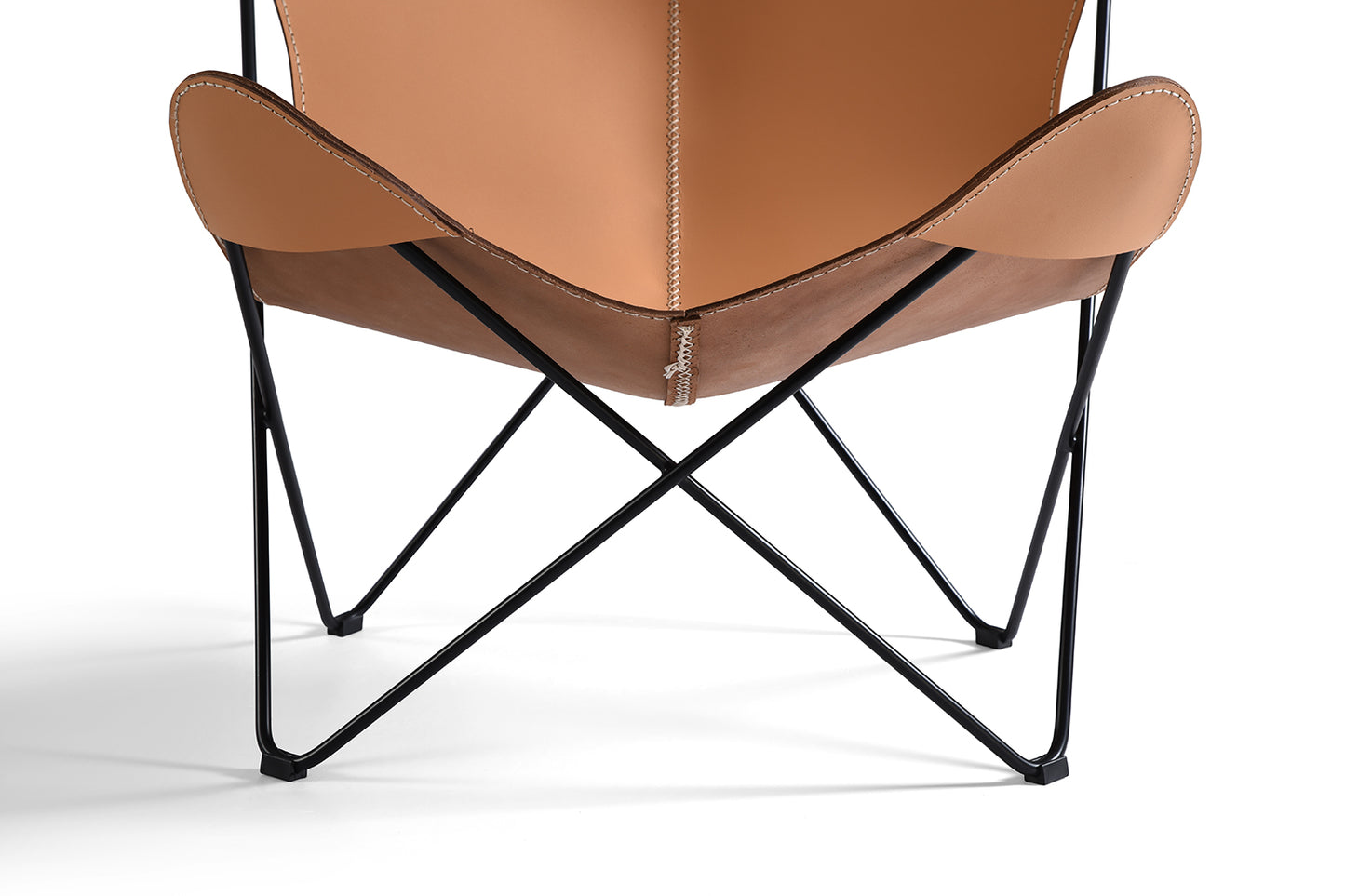 Fauteuil Papillon Historique en cuir beige